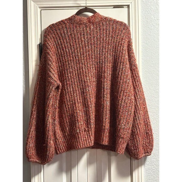 Universal Thread Target Women's V-neck Red Blend Button Cable Cardigan Small - Picture 7 of 7